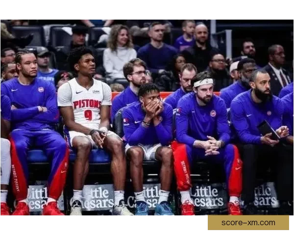 时隔19年再登顶活塞队史第六次东部第一剑指东决延续传统荣耀路