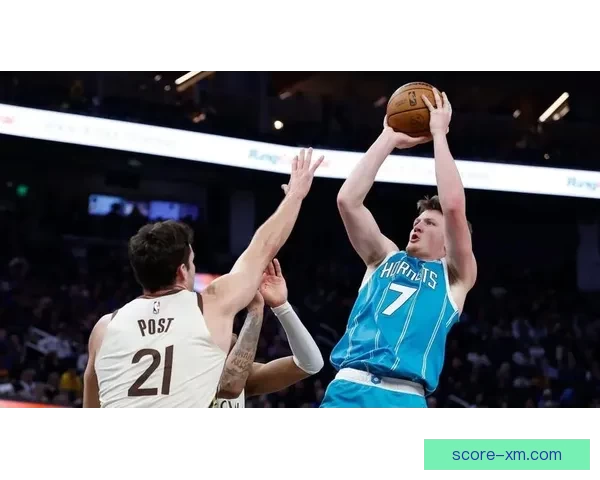 皮尔斯为弗拉格辩护称06数据新秀无缘最佳新秀与04詹瓜之争密切相关